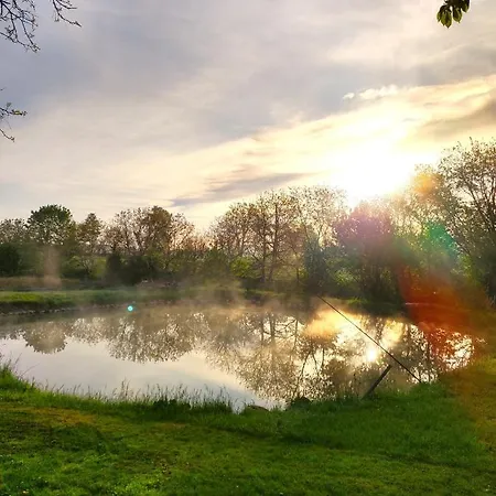 Habitación en casa particular Nad Stawami Zwartowko